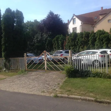 Апартаменты Kisvoelgy House Эгер